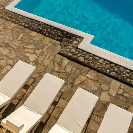 Coventina, Ornos - Cavo Delos, Mykonos * Agios Ioannis Diakoftis