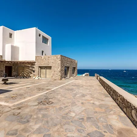 Coventina, Ornos - Cavo Delos, Mykonos *
